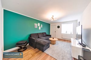 Sitting Room- click for photo gallery